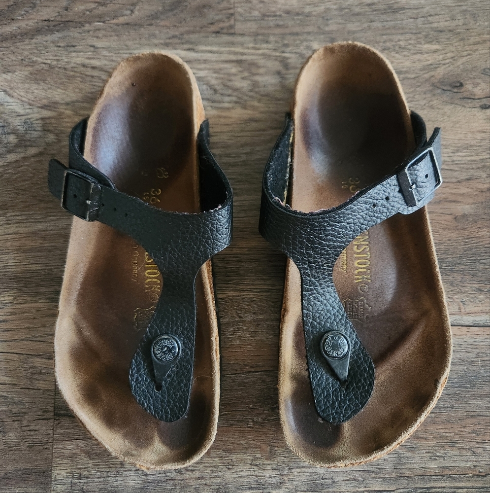Birkenstock Gizeh Sandals